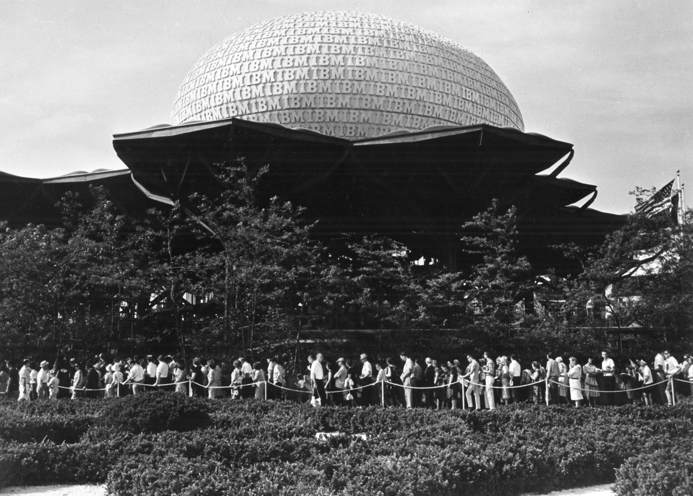 IBM pavilion designed by Paul Rand at the 1964 New York World’s Fair