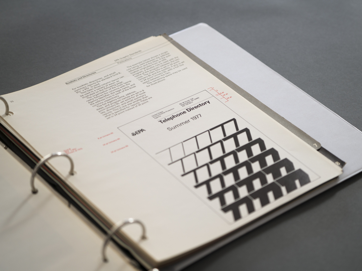 1977 EPA Graphic Standards Manual